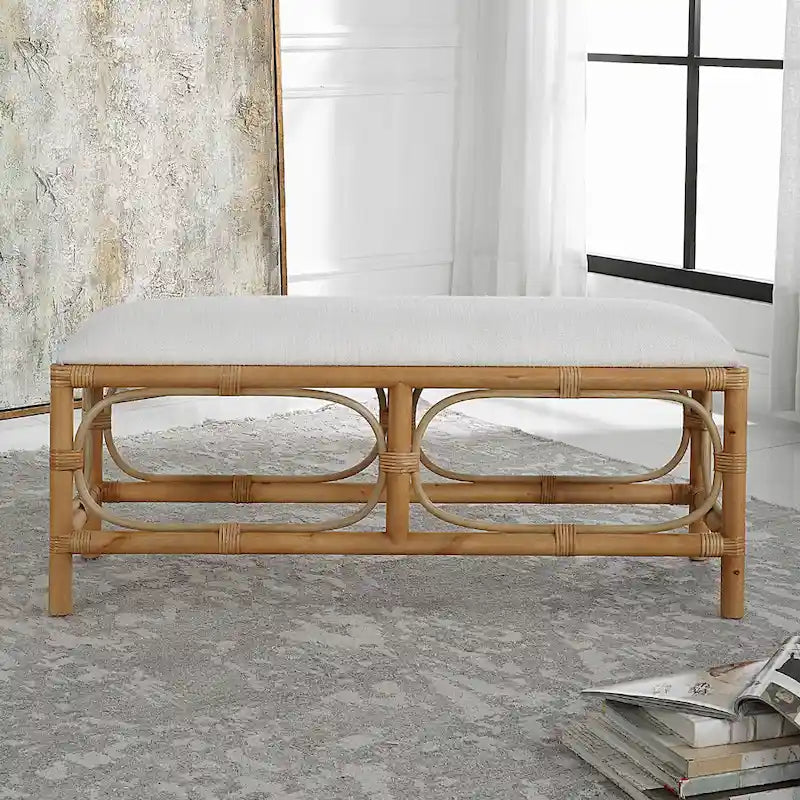 Banc rectangulaire d'appoint en rotin — Assise intérieure de style côtier