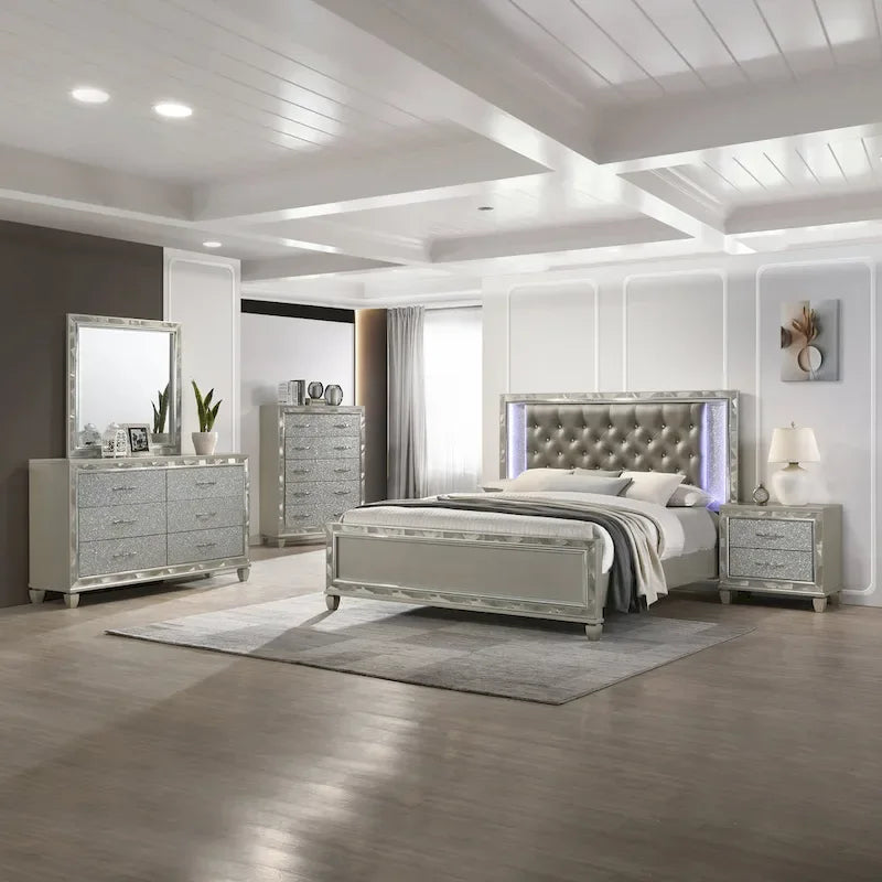 Lit rembourré capitonné Glam LED avec pied de lit bas – Gris et argent
