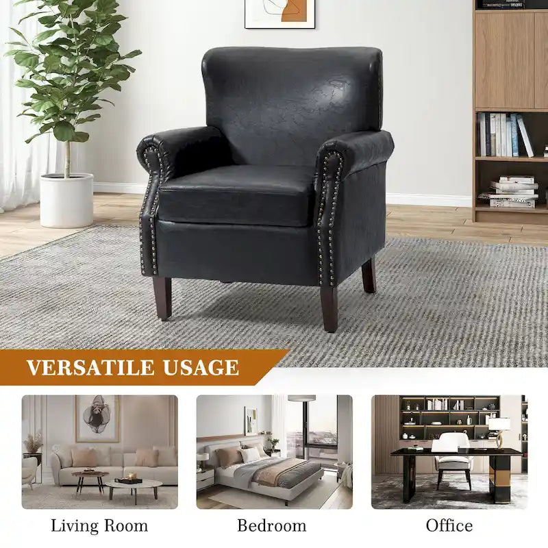 Fauteuil en cuir de transition avec clous décoratifs et accoudoirs roulés